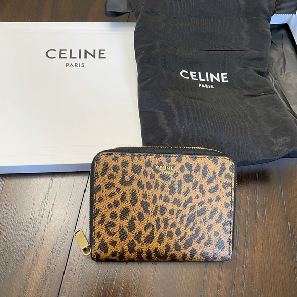 COMPACT WALLET IN GRAINED CALFSKIN LEOPARD PRINT - Picture 5 of 8